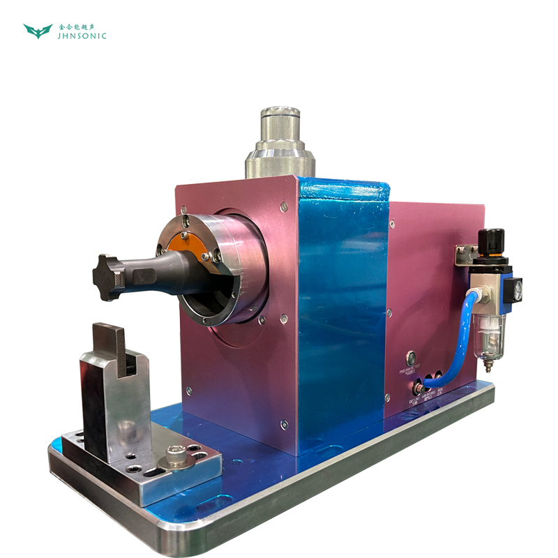 2042-3 dahili silindirli + 0,2 mm nikel + 60 katmanlı bakır folyo ultrasonik metal kaynak makinesi