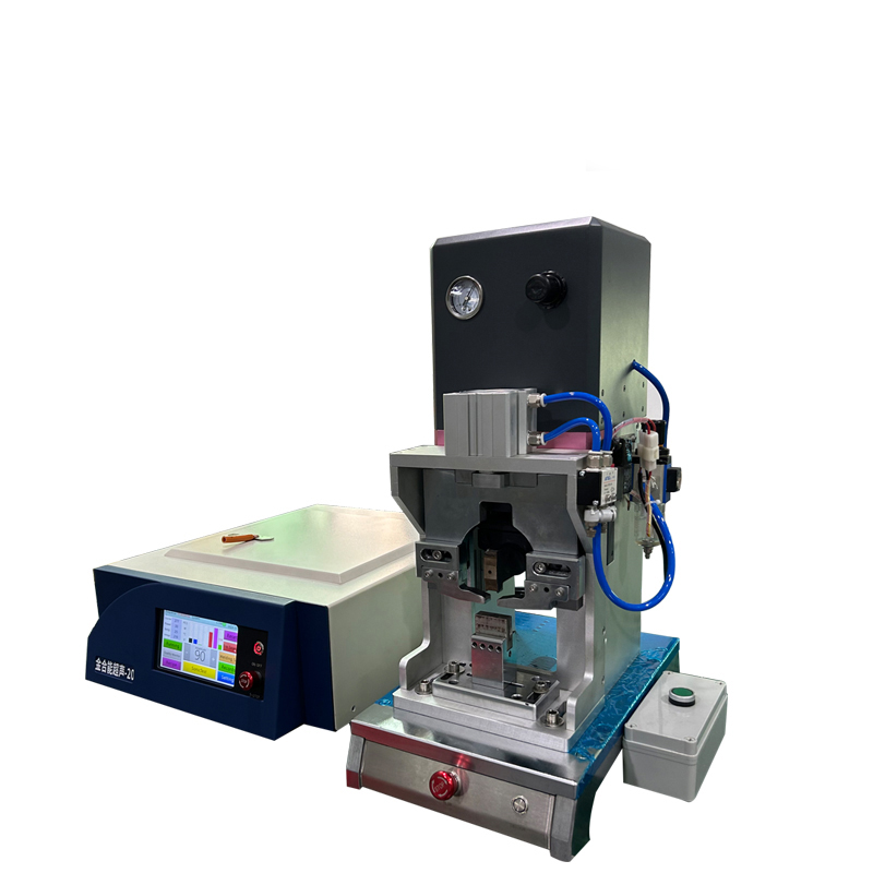 2070 7000W Kablo Demeti Ultrasonik Metal Kaynak Makinesi